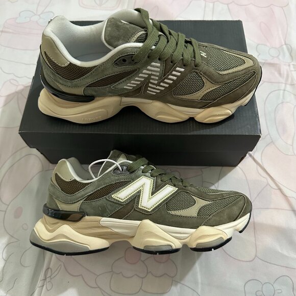 New Balance Shoes - New Balance 9060 Dark Green Low-Top Sneakers